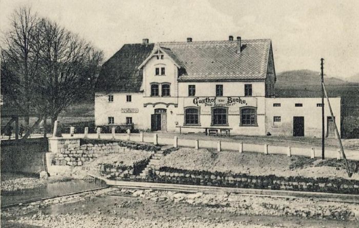 1907 r. Gospoda u Bucche, p&oacute;źniej Ośrodek Zdrowia Mysłakowice (niem. Zillerthal-Erdmannsdorf, Erdmannsdorf)