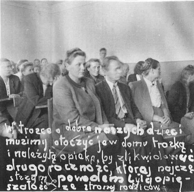 Mysłakowice, Szkoła 1949 r. Zebranie rodzic&oacute;w
