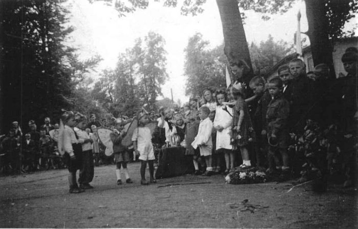 Szkoła w Mysłakowicach/Turuńsk 1946 r.