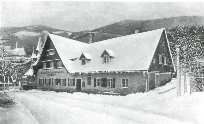 Krummh&uuml;bel (Karpacz). 1936 r. Karczma Sądowa. Obecnie "Bachus".