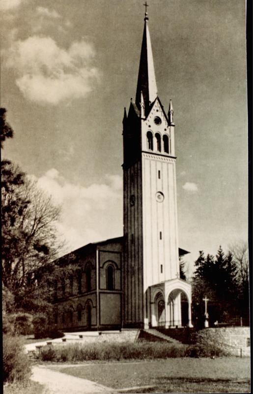 Kości&oacute;ł w Erdmannsdorf (Mysłakowice). Poczt&oacute;wka z 1935 roku.