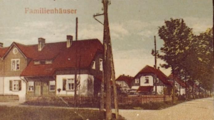 Erdmannsdorf (Mysłakowice) 1927 rok. Obecnie r&oacute;g ul Szkolnej i Łąkowej.