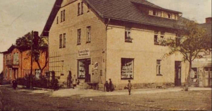 Erdmannsdorf (Mysłakowice) 1927 rok. Obecnie sklep Progres, Pana Wolaka