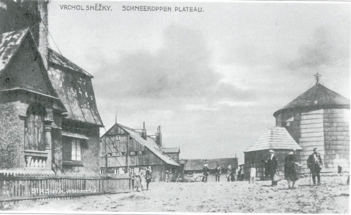 Szczyt Śnieżki 1932 rok.