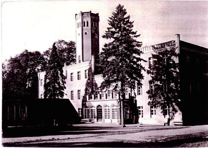 1968 rok. Pałac, Mysłakowice 