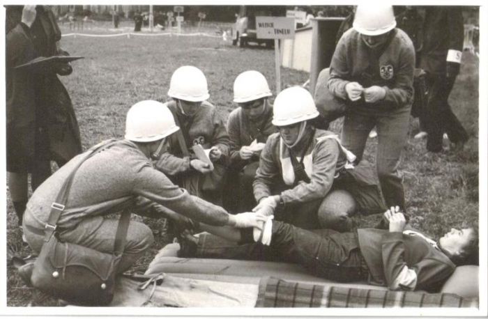 Ćwiczenia Obrony Cywilnej DZPLn "Orzeł", Mysłakowice. ok 1970 rok.