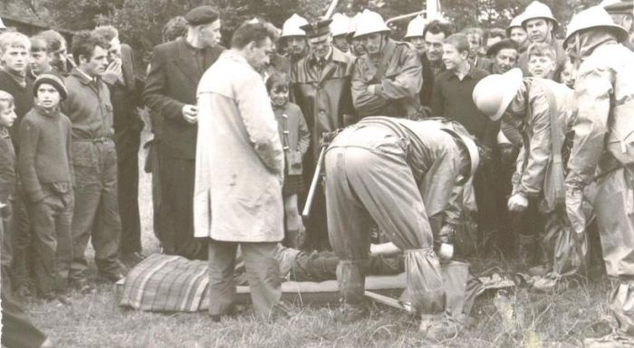 Ćwiczenia Obrony Cywilnej DZPLn "Orzeł", Mysłakowice. ok 1970 ok