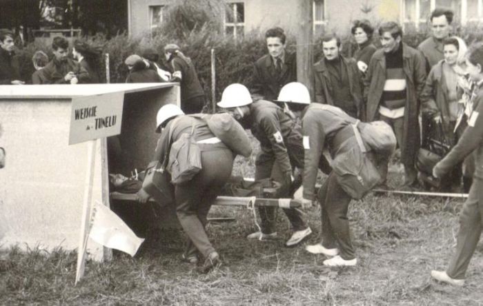 Ćwiczenia Obrony Cywilnej DZPLn "Orzeł", Mysłakowice. ok 1970 ok