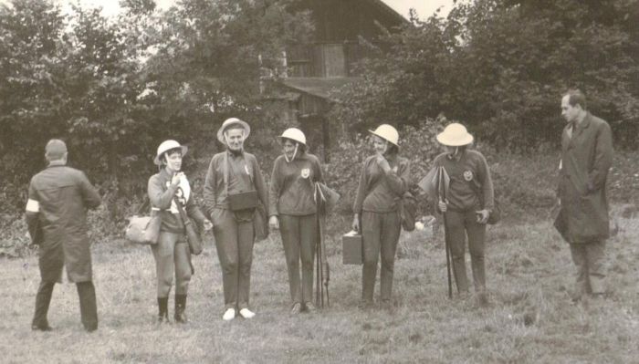 Szkolenie z Obrony Cywilnej. Foto z archiwum DZPLn "Orzeł" Mysłakowice. Lata 60-te