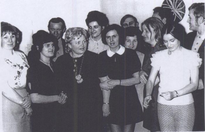 Pracownicy Urzędu Gminy Mysłakowice. 1973 rok 