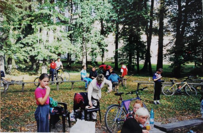 Mistrzostwo Gminy Mysłakowice w kolarstwie g&oacute;rskim. Bukowiec. 2000 rok.