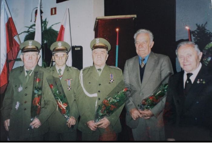 Mysłakowice. 2001 rok. Dzień Niepodległości.
