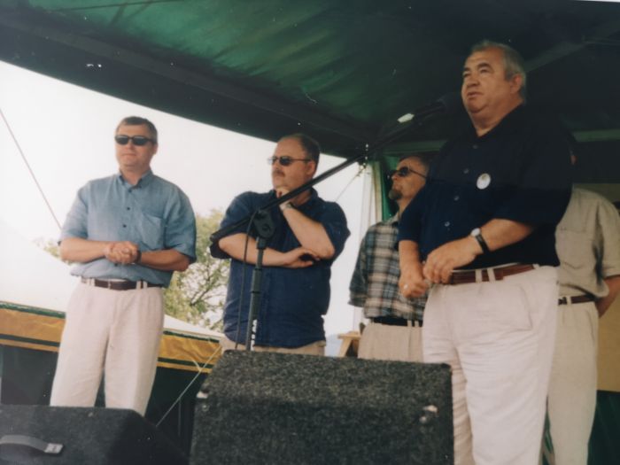 Dni promocji Gminy Mysłakowice połączone z " III Festiwalem lnianym Pod Śnieżką" 14-16.06 2002 roku.