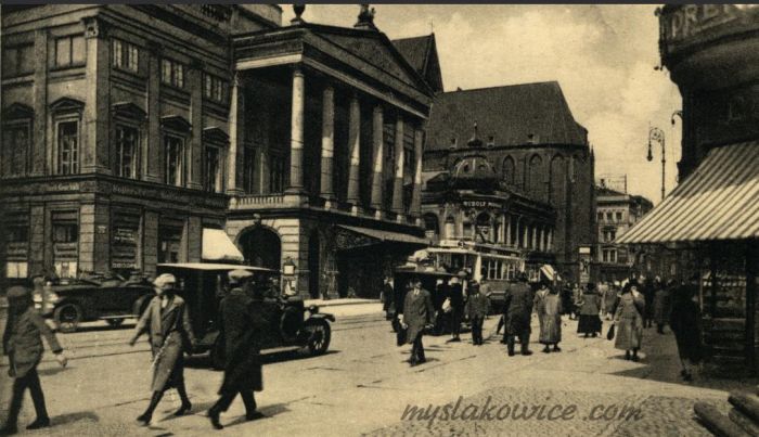 Breslau (Wrocław), Schweidnitzerstrasse (ul. Świdnicka) z widokiem na Teatr Miejski (Stadttheater). 1935 rok