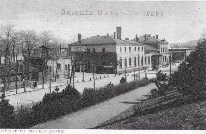 Jelenia G&oacute;ra Jelenia G&oacute;ra (niem. Hirschberg, cz. Jelen&iacute; Hora, dawniej Hir&scaron;berk, Horn&scaron;perk) , 