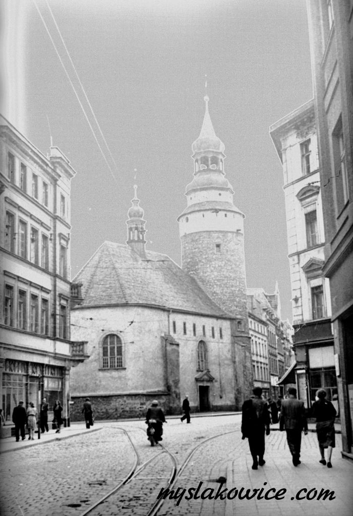 Jelenia G&oacute;ra lata 1945-1949. Foto zrobione przez Wojskową Agencje Fotograficzną. 