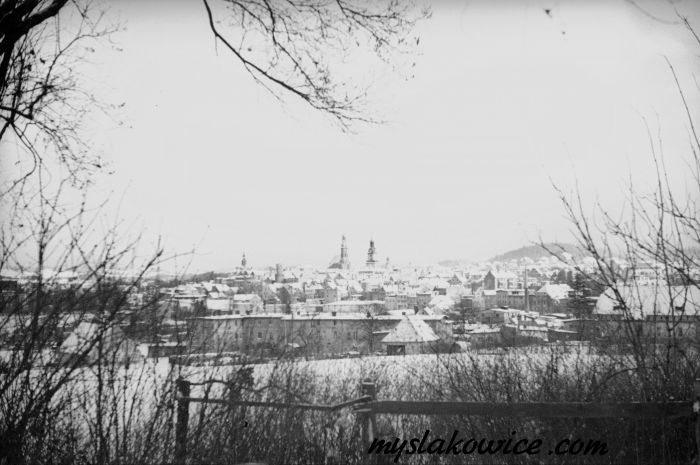 Jelenia G&oacute;ra lata 1948/1949 rok. Foto zrobione przez Wojskową Agencje Fotograficzną.