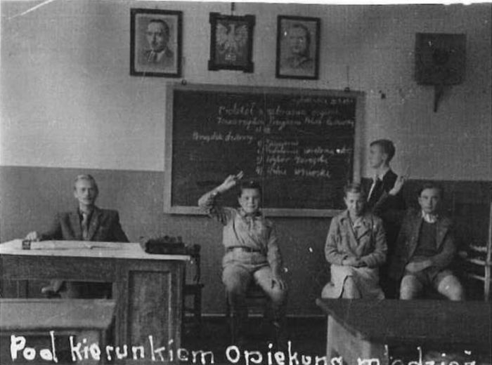 Mysłakowice, szkoła 1950 rok.