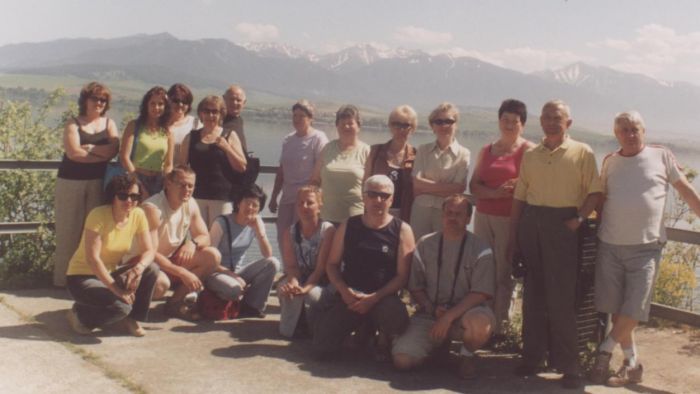 Maj 2005 roku. Wycieczka pracownik&oacute;w szkoły w Mysłakowicach. 