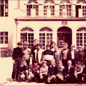 Szkoła Mysłakowice 1987 r. Pani H. Paczkowska-Sroka z kl.6c