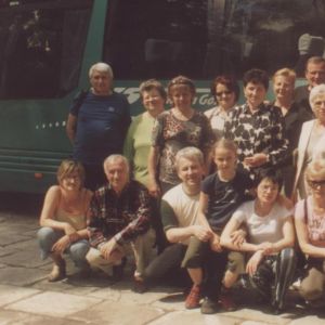 Maj 2005 roku. Wycieczka pracownik&oacute;w szkoły w Mysłakowicach. 