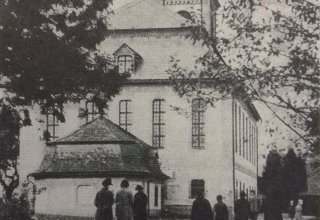 Karpniki (niem. Fischbach) Kości&oacute;ł Ewangelicki. Rok nieznany