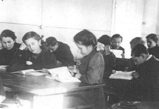 Mysłakowice, Szkoła Podstawowa. 1948 rok. 