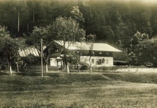 Erdmannsdorf (Mysłakowice) 1935 rok. Leśnicz&oacute;wka