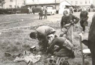 Ćwiczenia Obrony Cywilnej DZPLn "Orzeł", Mysłakowice. ok 1970 ok