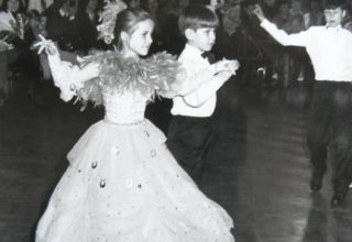 1994 rok. Konkurs tańca towarzyskiego. GOK Mysłakowice