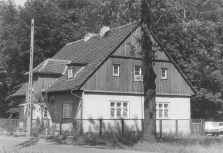 Bukowiec, 1990 rok. W tym czasie Ośrodek Zdrowia.