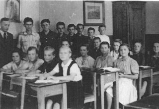 Szkoła, Mysłakowice 1947 r.