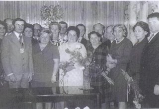 W latach 70-80 tych w Urzędzie Gminy Mysłakowice często organizowano uroczyste obchody rocznic zawarcia  związku małżeńskiego. Z