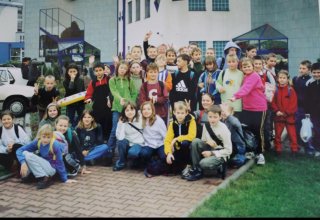 Wycieczka młodzieży z Gminy Mysłakowice do Parku Wodnego. Wrocław 2001 rok. 