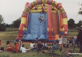 Powiatowy Piknik Agroturystyczny w Mysłakowicach. 2002 rok
