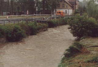 Może nie pow&oacute;dź ale "wielka woda" w Gminie Mysłakowice w 2002 roku
