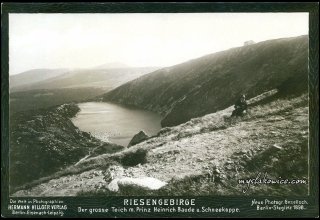 Karkonosze 1898 rok.  Prinz-Heinrich-Baude mit Schneekoppe. Schronisko im. Księcia Henryka &ndash; nieistniejące schronisko 