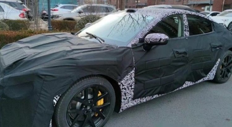 W sieci pojawiły się zdjęcia pierwszego samochodu Xiaomi